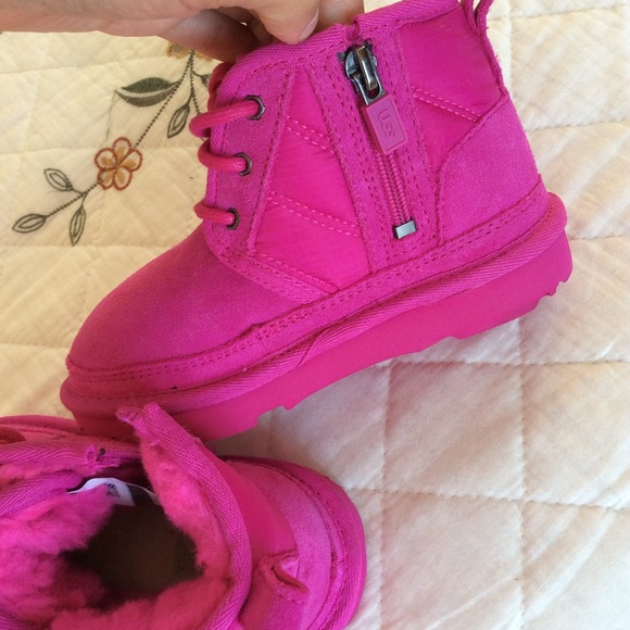 UGG NEUMEL toddler pink boots - Picture 6 of 7
